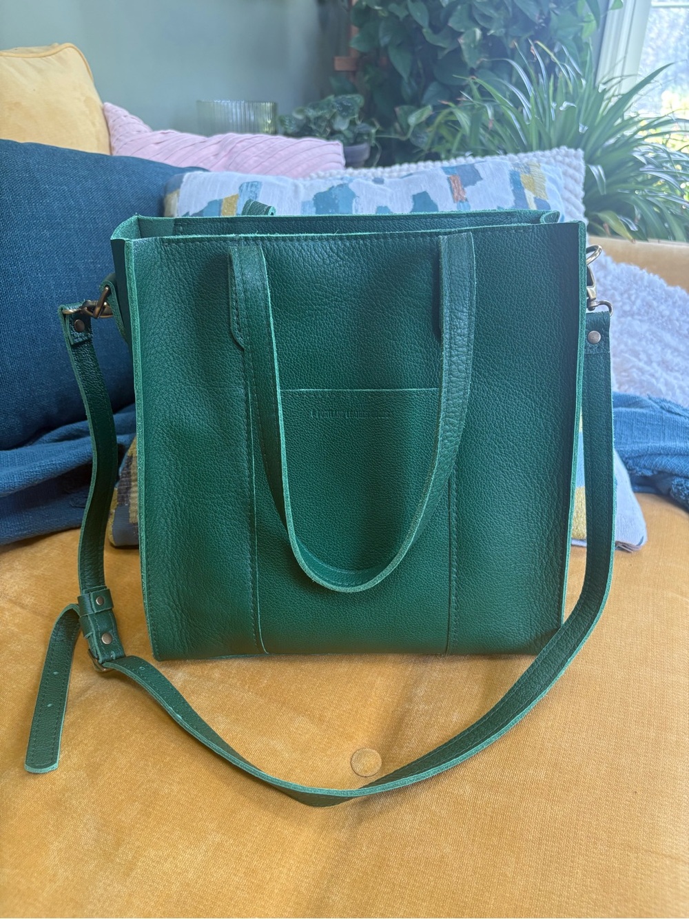 Portland Leather Goods Bacalar Leather Large N/S Lola with Detachable Strap